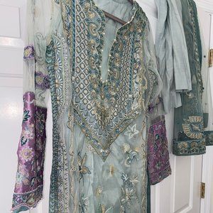 Elan Pakistani Outfit /Dress/Clothes